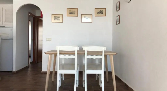 Huoneisto Es CASTELL 2 7