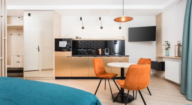 Люкс Comfort InPoint Centrum Apartments between Market Square and Jewish Quarter