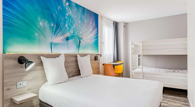 Четырёхместный номер Superior Kyriad Direct Tours Sud - Chambray Lès Tours