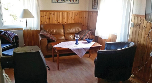 Nice Home in Särna With 3 Bedrooms, Rezerwuj Hotel Hotele w Svealand z parkingiem, Parking