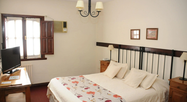 Hosteria Casagrande, จอง โรงแรม Tandil บัวโนส ไอเรส