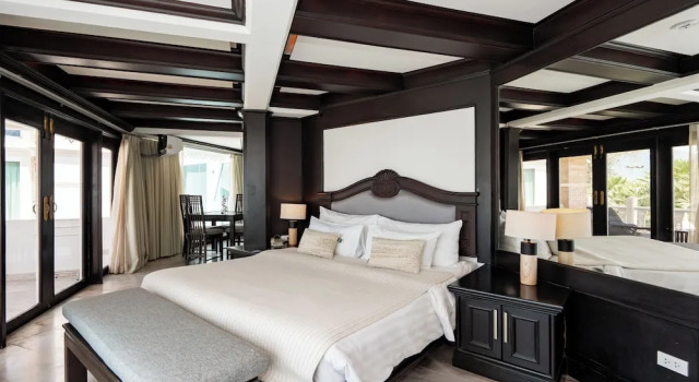Полулюкс The Taksim Royal Beachfront Resort