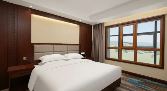 Suite Deluxe Yufurong Hotel