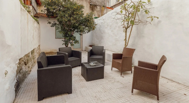 Urban Refuge 4BD by Vacationy, Забронировать Апартаменты/квартира Порту Регион Порту, рядом с Lapa Metro Station