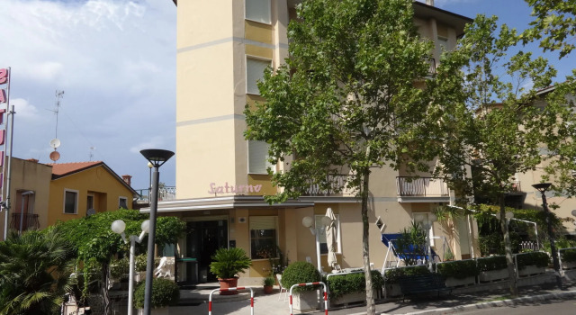 Hotel Saturno, Забронировать Отель Отели Кьянчано-Терме с парковкой, Парковка