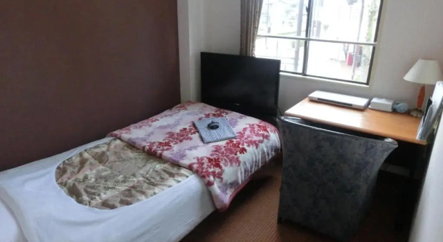 Одноместный номер Standard Biz Hotel Shiojiri Ekimae