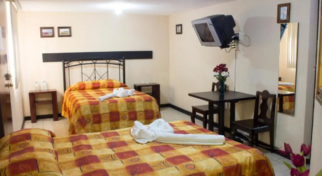 Четырёхместный номер Standard Villas Hotel Cholula