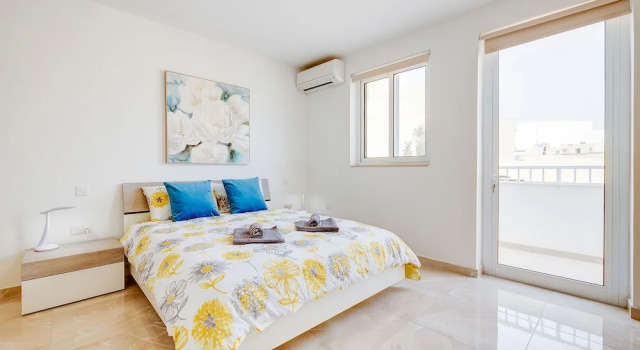 Marvellous 3BR Penthouse in Central St Julian's