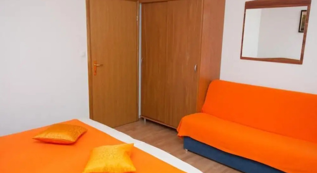 Студия Economy Apartments Lucia