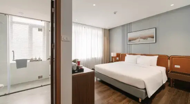 Номер Deluxe San Seize Hanoi Hotel