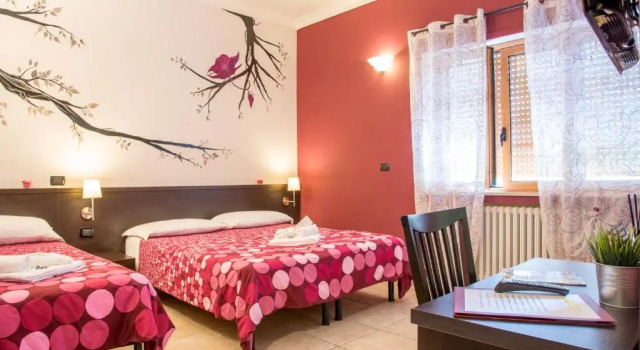 Guest House Park, Reserva ahora Hostal o pensión Valmontone El Lacio