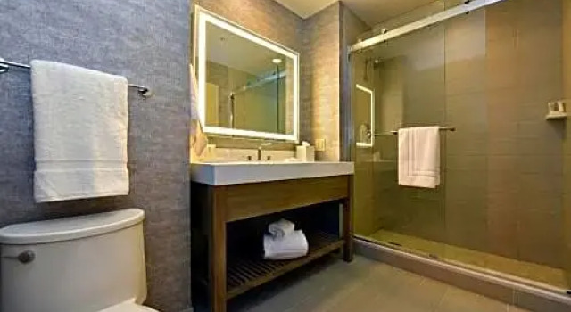 Номер Superior JB Duke Hotel