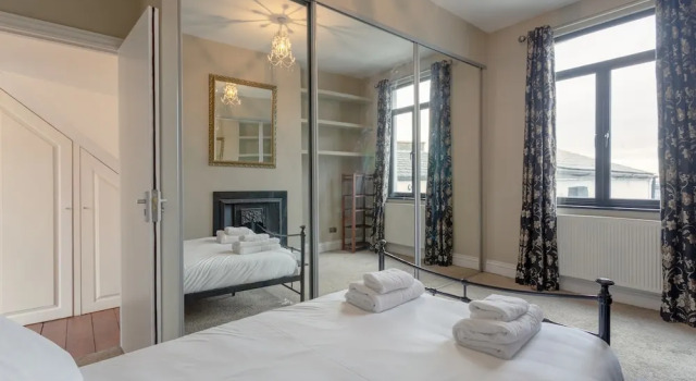 4 Bedroom Victorian House Near Notting Hill, Забронировать Дом для отпуска Виллы Большого Лондона, Вилла
