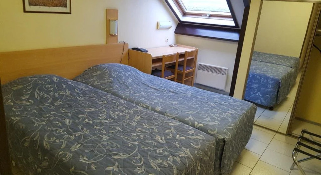 Hotel Le Brisson, Забронировать Отель Отон Land of Ourthe & Aisne