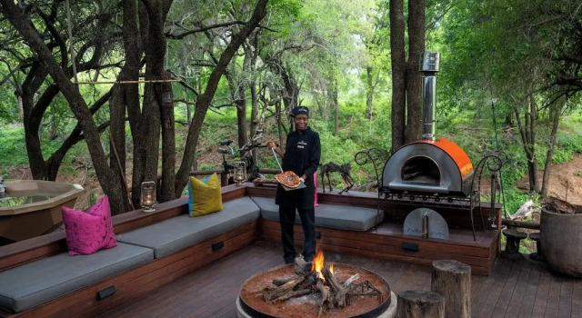 Jaci's Private Lodge, Забронировать Вилла Отели Северо-Западной провинции с парковкой, Парковка