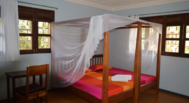Colonial Residence