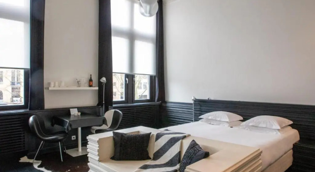 Люкс B&B Suites@FEEK