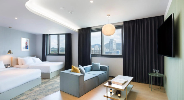 Полулюкс Brown Dot Hotel Jinju