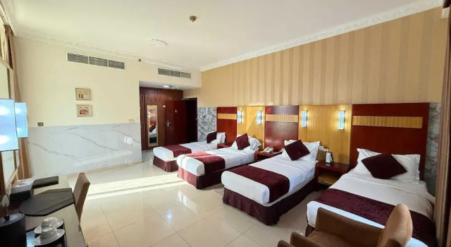 Четырёхместный номер Standard Belvilla Luxury Phoenix East Beach