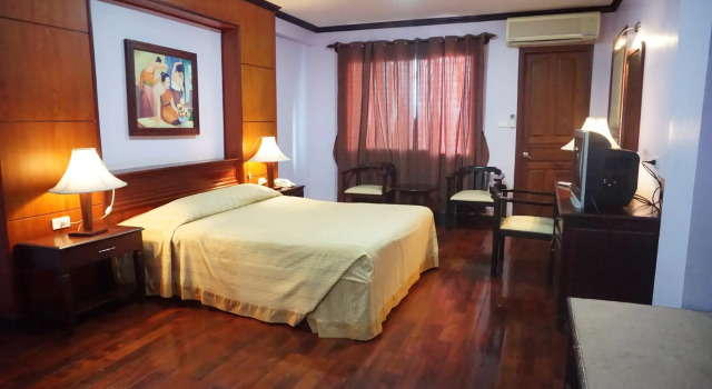 Номер Deluxe Vansana Riverside Hotel