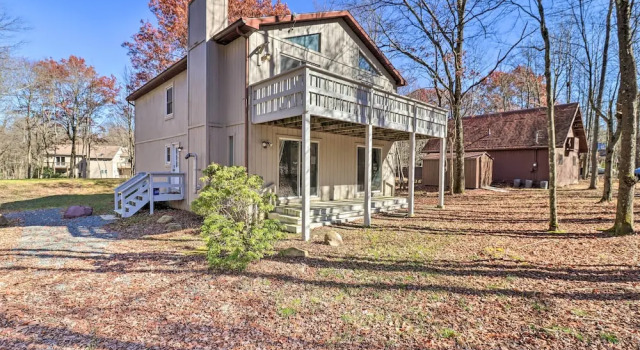Hike & Swim: Family Home in Albrightsville!