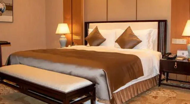 Люкс Bairun Oriental Hotel