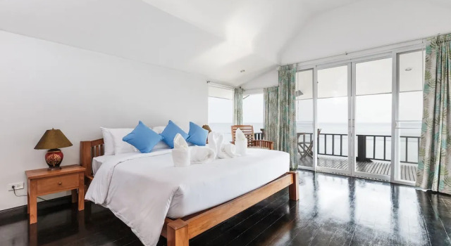 Вилла с балконом Mango Bay Boutique Resort
