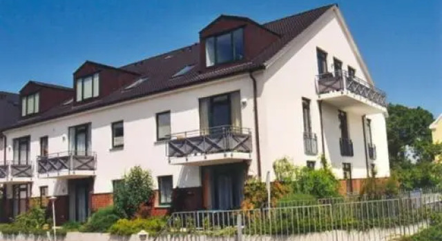Appartementhaus Cubanzestraße, Забронировать Апартаменты/квартира Отели Кюлунгсборн с парковкой, рядом с Pier, Парковка