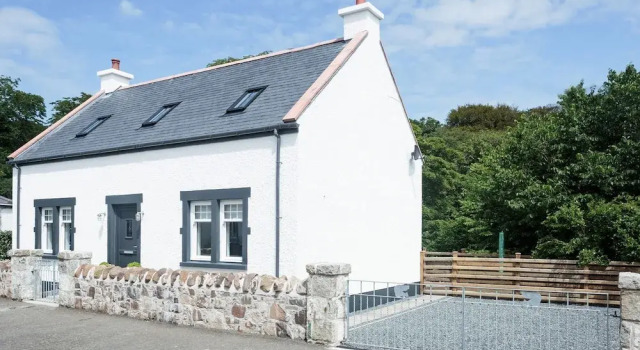 Squirrel Cottage, Забронировать Дом для отпуска Странрар Rhins of Galloway