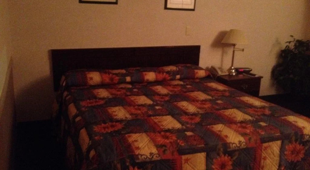 Weyburn Inn, Varaa Hotelli Hotellit Saskatchewan pysäköinnillä, Pysäköinti