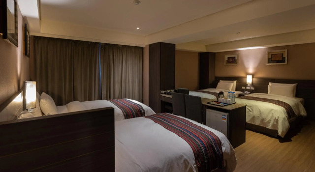 Royal Guest Hotel