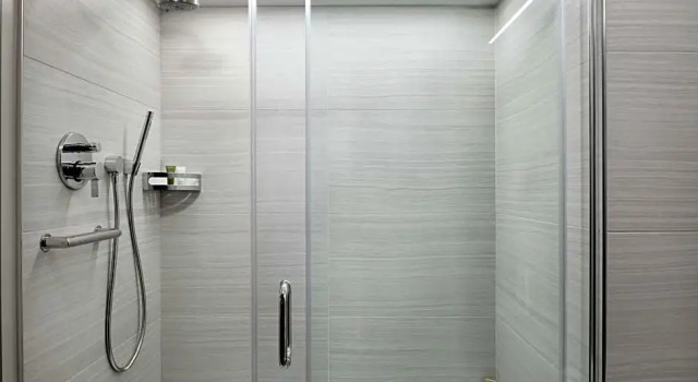 Номер Deluxe с видом на бассейн Hilton Washington DC National Mall The Wharf