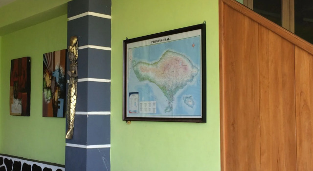 Puri Tugu Belanda, Book Hotel Hoteller i Temukus med parkering, Parkering
