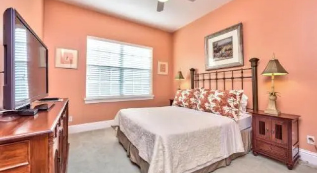 Syracuse Vacation Rental, Book Lejlighed North Naples Florida
