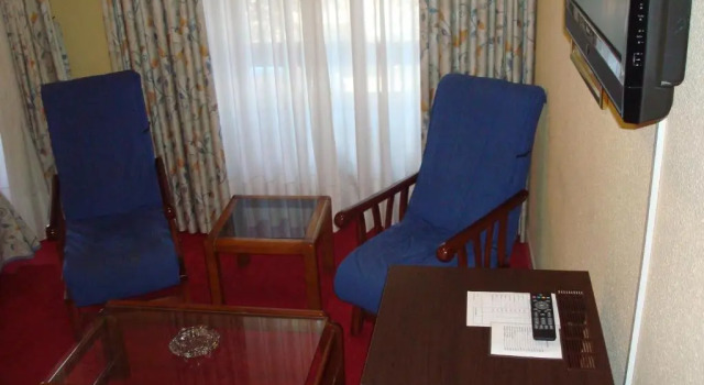Полулюкс Hotel Estadio