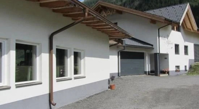 Apart Stella Alpina, Rezerwuj Hotel Hotele w Tyrol z parkingiem, Parking