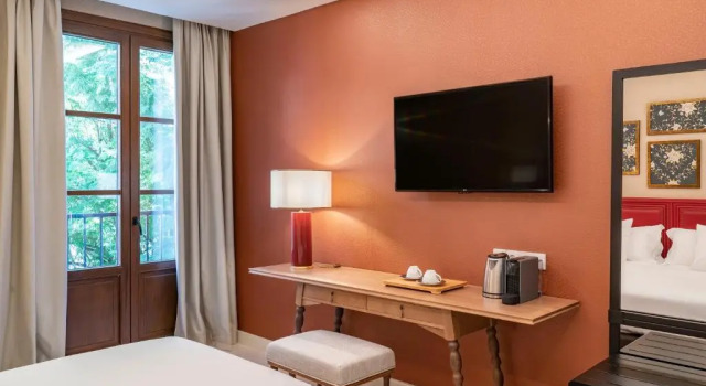 Двухместный номер с балконом Vincci Molviedro Suites Apartments