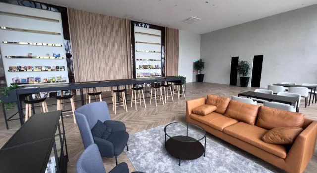 Апартаменты Contemporary & Stylish Suite#Georgetown#Sky Pool#2 BR, Living Room with Double Bed