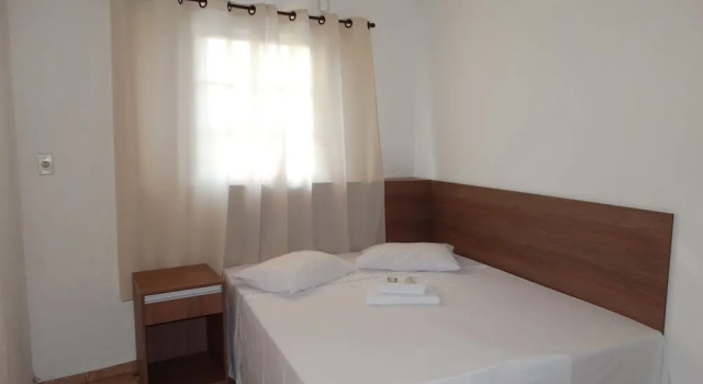 Practic Hostel, Забронировать Хостел Апаресида штат Сан-Паулу, рядом с Itaguassu Mountain