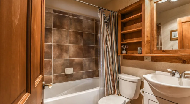 Номер Standard Red Hawk Townhomes 2333