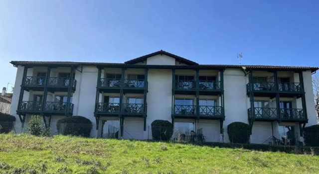 Studio Cambo-les-Bains, 1 pièce, 2 personnes - FR-1-495-106, Prenota Appartamento Hotel a Aquitania con parcheggio, Parcheggio