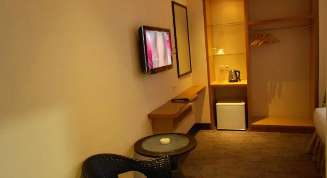 Полулюкс Grand Puncak Hotel Belitung