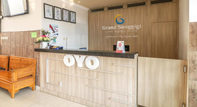 Grand Senggigi Hotel, Забронировать Отель Отели Сенггиги с парковкой, рядом с Batu Bolong Temple, Парковка