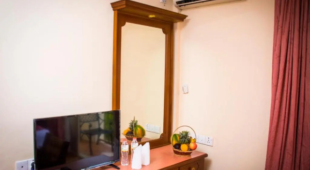 Hotel Lakefield, Забронировать Отель Отели Канди 3 звезды, рядом с Royal Palace of Kandy, 3*