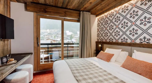 Трёхместный номер Standard с балконом Hôtel Névé