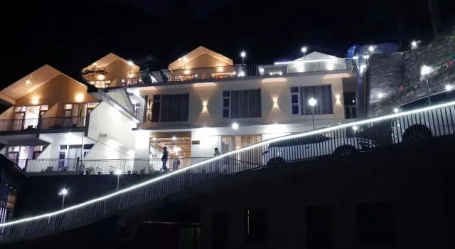 Nature Villas Resort, Забронировать Курортный отель Курортные отели Shimla and Surroundings, Курортный отель