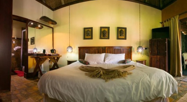Waterside Lodge