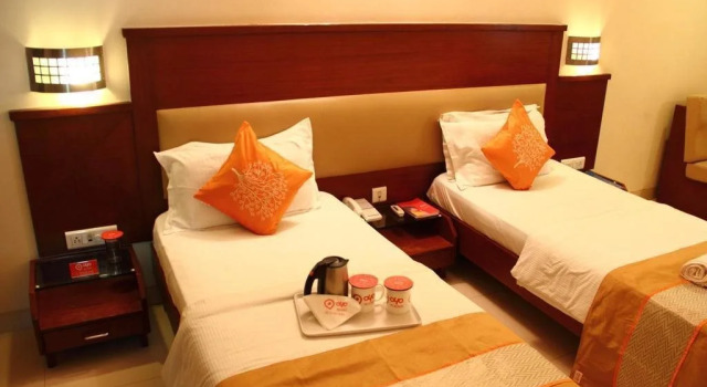 STARiHOTELS Dhole Patil Road Pune, Забронировать Отель Отели штата Махараштры 3 звезды, 3*