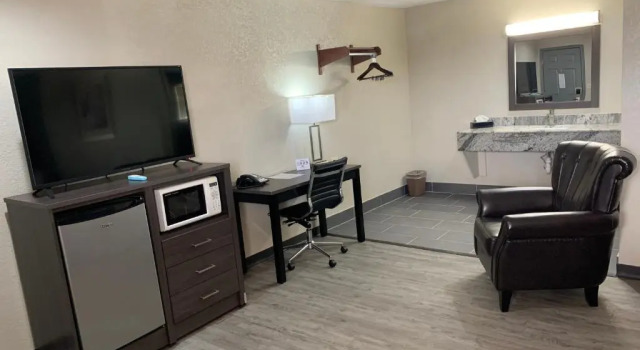 Номер Standard Crescent Park Motel & Suites