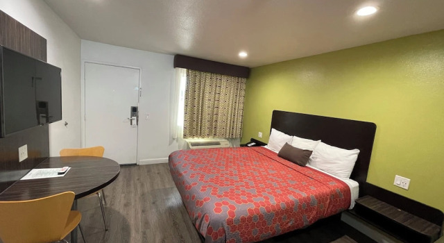 Одноместный номер Standard Claremont Lodge